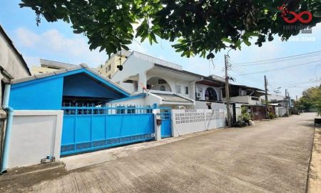 ขายทาวน์เฮาส์ - ขายทาวน์เฮาส์ ม.ทิพย์ชวาลย์ ลาดพร้าว 87 หลังริม 45 ตร.ว. วังทองหลาง ใกล้ MRT