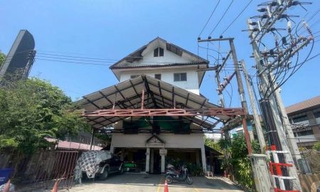 ให้เช่าอพาร์ทเม้นท์ / โรงแรม - อพาร์ทเมนท์4ชั้นใจกลางคูเมืองเชียงใหม่ทำเลทำเงิน