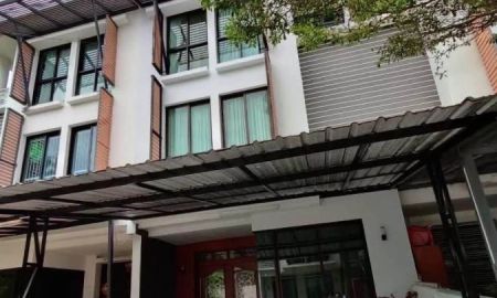 ให้เช่าบ้าน - ให้เช่า ทาวน์โฮม 3 ชั้น โครงการ อารียา แมนดารีนา สุขุมวิท 77 ติดถนนอ่อนนุช ราคา39,000 บาท/เดือน