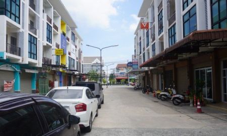 ให้เช่าอาคารพาณิชย์ / สำนักงาน - ให้เช่าอาคารพาณิชย์ 4 ชั้น พร้อมตกแต่ง บ้านสวน ชลบุรี ใกล้แหล่งธุรกิจ สถานศึกษา และแหล่งท่องเที่ยว