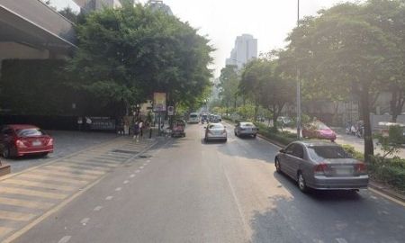 ขายที่ดิน - ขายที่ดินเปล่า ติดถนนสีลม ใกล้ BTS สุรศักดิ์