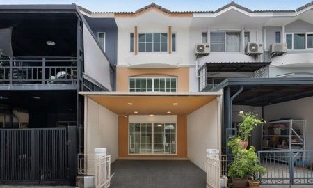 ขายทาวน์เฮาส์ - ทาวน์โฮม 3 ชั้น หมู่บ้านศุภาลัยวิลล์ รัตนาธิเบศร์รีโนเวทใหม่