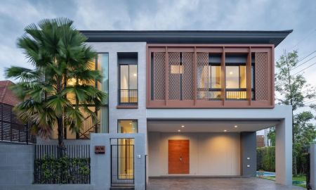 ขาย-ให้เช่าบ้าน - Modern Luxury Pool Villa เชียงใหม่-หางดง พลูวิลล่าสไตล์ Modern Monochrome ตกแต่งครบพร้อมอยู่