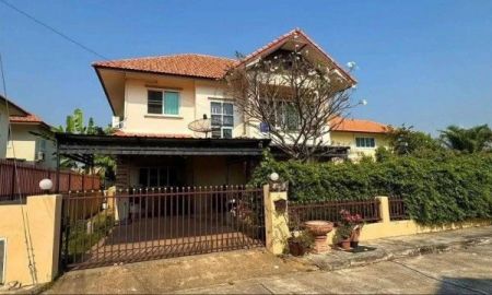 ขายบ้าน - ขายบ้านเดี่ยว 2 ชั้น เนื้อที่ 61 ตร.วา. โครงการหมู่บ้านศิริพรบ่อสร้าง สันกำแพง เชียงใหม่ ตกแต่งพร้อมอยู่แถมฟรีเฟอร์นิเจอร์