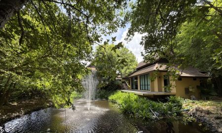 ขายบ้าน - ขายบ้านหรูสไตล์ล้านนาร่วมสมัยพร้อมสวนรีสอร์ท 727 ตรว. 7 นอนน้ำ หางดง เชียงใหม่