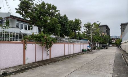 ขายบ้าน - ขายบ้านเดี่ยวสุขุมวิท64 ที่ดิน 131ตร.ว ใกล้ BTSปุณณวิถี 650 ม. ใกล้ร้านอาหาร เซเว่น ทางด่วนสุขุมวิท62 ถนนกว้าง เหมาะกิจการ Home office อพาร์ทเมนท์