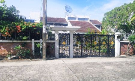 ขายที่ดิน - ขายด่วน ๆ ที่ดินพร้อมบ้านเดี่ยว 2 ชั้น 209 วา รัชดา-ห้วยขวาง