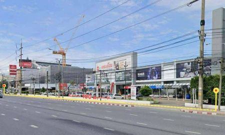 ขายที่ดิน - ขายที่ดินแปลงสวย 8-3-99 ไร่ ติดถนนรามอินทรา ห่างสถานีรถไฟฟ้า 150 m. แขวงคันนายาว เขตคันนายาว กรุงเทพๆ