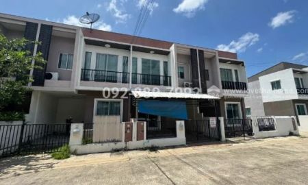 ขายทาวน์เฮาส์ - ขายทาวน์เฮ้าส์ 2 ชั้น ถนนพระราม 2 หมู่บ้าน ดี บางโทรัด สมุทรสาคร พื้นที่ 17.5 ตรว. สภาพสวย พร้อมอยู่ หิ้วกระเป๋าเข้าอยู่ได้เลย ใกล้ตลาดลอนดอน