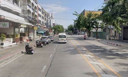 ขายที่ดิน - ขายที่ดินพร้อมสิ่งปลูกสร้าง วชิรธรรมสาธิต ใกล้ True Digital Park