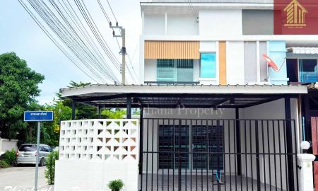 ขายทาวน์เฮาส์ - หมู่บ้านสวนหลวงวิลล์ 5 เฉลิมพระเกียรติร.9 ซ.28 หลังมุมเนื้อที่เยอะ รีโนเวทใหม่พร้อมอยู่