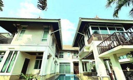 ขายบ้าน - ขายบ้านหรูหลังใหญ่ พร้อมเข้าอยู่ โครงการ มบ. ธาราปุระ ศรีราชา ชลบุรี FP-H02327