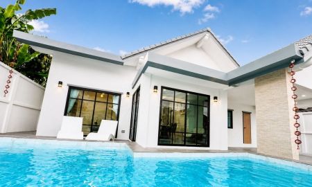 ขายบ้าน - ขายพูลวิลล่ารีโนเวทใหม่ ซอยสยามคันทรี่คลับ หมู่บ้านอารียะ วิลล่า