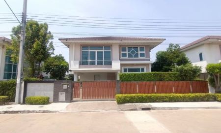 ขายบ้าน - ขายบ้านเดี่ยวมือสอง โครงการศุภาลัยวิลล์ เพชรเกษม 69 (Supalai Ville Phetkasem 69) เนื้อที่ 63.5 ตร.ว. ใกล้รถไฟฟ้า MRT สถานีหลักสอง และ BTS สถานีบางหว้า