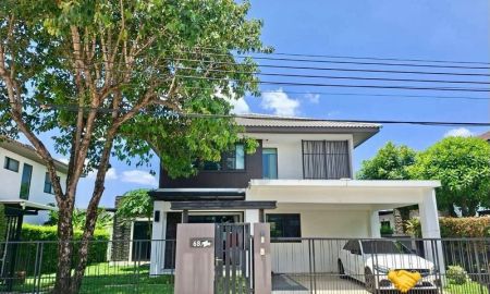 ให้เช่าบ้าน - ให้เช่าบ้านเดี่ยวติดเมกะบางนา บ้านสวย พร้อมเข้าอยู่ Mantana Bangna Km.7 บ้านพื้นที่สนามหญ้ากว้าง ส่วนกลางอลังการ ถนนกว้าง ทะเลสาบ