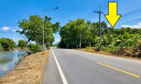 ขายที่ดิน - ขายที่ดินติดถนนลาดยางเรียบคลอง 12 หนองเสือ วิวคลอง ติดถนน 2 ด้าน ทำเลดีเหมาะค้าขาย ร้านอาหาร บรรยากาศดี อยู่ใกล้แหล่งชุมชน