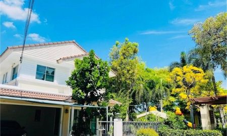 ให้เช่าบ้าน - ให้เช่าบ้านเดี่ยว พฤกษ์ลดา วงแหวน-รัตนาธิเบศร์ 3 ห้องนอน 3 ห้องน้ำ 140 ตร.ม. ราคา 25000 บาท พร้อมอยู่