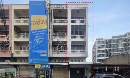 ขาย-ให้เช่าอาคารพาณิชย์ / สำนักงาน - ขาย-ให้เช่า 12,000 /เดือน อาคารพาณิชย์ 4 ชั้นครึ่ง แจ้งวัฒนะ ซอย 10 แปลงมุม ใกล้มหาวิทยาลัยราชภัฏพระนคร