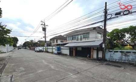 ขายบ้าน - ขายบ้านเดี่ยว 72 ตร.ว. หมู่บ้าน ต.รวมโชค โชคชัย 4 ซอย 56 ลาดพร้าว ใกล้รถไฟฟ้าสายสีเหลือง สถานีโชคชัย 4