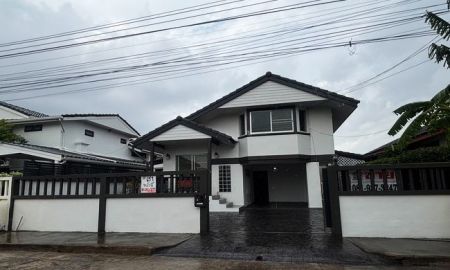 ขาย-ให้เช่าบ้าน - ขายและให้เช่าบ้านเดี่ยว หมู่บ้านสวนพงษ์เพชร ซอยแจ้งวัฒนะ 43 เนื้อที่ 56 ตร.ว. 2 ชั้น 3 นอน 2 น้ำ