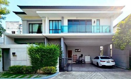 ให้เช่าบ้าน - ให้เช่า] หมู่บ้าน เดอะ ซิตี้ เอกมัย-ลาดพร้าว / 4 ห้องนอน 4 ห้องน้ำ / 72 ตรว. 310 ตรม. **180,000**
