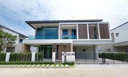 ขายบ้าน - ขายบ้านเดี่ยวหรู Bangkok Boulevard ดอนเมือง-แจ้งวัฒนะ 81 ตร.ว. แปลงสวยหน้าสวน ไม่มีสายไฟหน้าบ้าน บ้านใหม่แต่งบิลด์อินครบ
