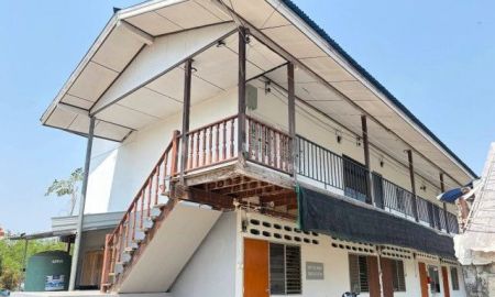 ขายอพาร์ทเม้นท์ / โรงแรม - ขายหอพัก 11 ห้อง เนื้อที่ 84 ตร.วา. ทำเลทอง ชุมชนในตัวเมืองสุโขทัย