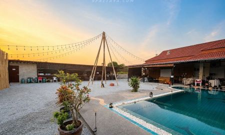 ขายบ้าน - ขายบ้านเดี่ยวพร้อมสระว่ายน้ำ ใกล้ฟาร์มจระเข้พัทยา