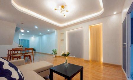 ขายทาวน์เฮาส์ - ขายทาวน์เฮ้าส์ 2 ชั้น หมู่บ้านจิตรณรงค์ การ์เด้นเฮ้าส์ (ซอยบางกร่าง 60) รีโนเวทใหม่พร้อมอยู่ เนื้อที่ 16.5 ตารางวา 3 ห้องนอน ทำเลใกล้ถนนราชพฤกษ์