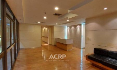 ขายอาคารพาณิชย์ / สำนักงาน - ขายพื้นที่สำนักงาน ขายออฟฟิศ ใกล้สถานีรถไฟฟ้าอารีย์ ใกล้ทางด่วน อาคารพหลโยธินเพลส 343 ตร.ม. วิวสวย