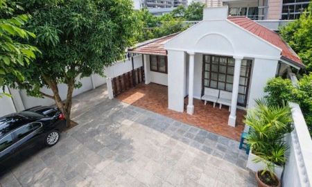 ให้เช่าบ้าน - บางนา-ตราด 10-20 ลาซาล33-37 สุขุมวิท105 บ้านเดี่ยวชั้นเดียว 3นอน 2 น้ำ ติดBITECบางนา ตลาดดวงพลอย 900 ม 70 ตร.วา.280 ตร.ม.