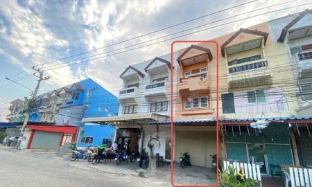 ให้เช่าทาวน์เฮาส์ - ให้เช่า ทาวน์เฮ้าส์ 3 ชั้น หมู่บ้านกะรัติ ใกล้ มาร์เก็ตวิลเลจ หัวหิน ประจวบคีรีขันธ์ 3 นอน 3 น้ำ
