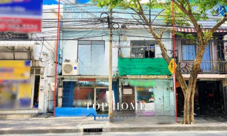ขายอาคารพาณิชย์ / สำนักงาน - ขายด่วน! ตึกแถว 2 ชั้น 2 คูหา ติดถนนประชาสงเคราะห์ ดินแดง** **ทำเลดี ใกล้มหาวิทยาลัยหอการค้าไทย | ใจกลางเมือง**
