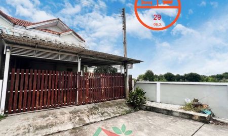 ขายทาวน์เฮาส์ - ขายทาวน์เฮ้าส์2ชั้น 29ตรว. หลังริม ม.คันทรีพาร์ค15 สามโคก สภาพดี ราคาพร้อมคุย