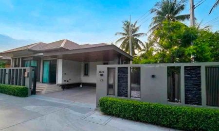 ให้เช่าบ้าน - ให้เช่า Pool Villa มาบประชัน โป่ง พัทยา 3 ห้องนอน