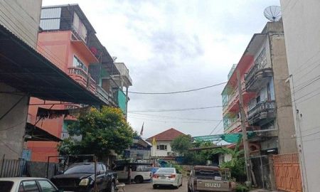 ขายอาคารพาณิชย์ / สำนักงาน - ขาย อาคารพาณิชย์ 3.5 ชั้น ทำเลทองพุทธมณฑลสาย 3 บางระมาด ตลิ่งชัน กทม.