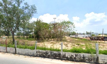 ขายที่ดิน - ที่ดินภูเก็ต 2 แปลง ซ.เชิงทะเล 4 ตรงข้ามทะเลสาบหัวใจ เนื้อที่ 1 ไร่กว่า และ 4 ไร่กว่า ใกล้หาดบางเทา แหล่งชุมชน เดินทางสะดวก