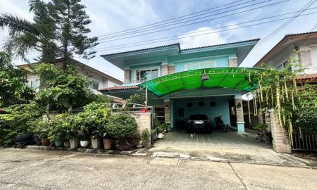 ขายบ้าน - ขายบ้านเดี่ยว หมู่บ้านรุ่งอรุณวิลล์ ซอยวัดส้มเกลี้ยง เนื้อที่ 55.5 ตร.ว. 2 ชั้น 3 นอน 3 น้ำ