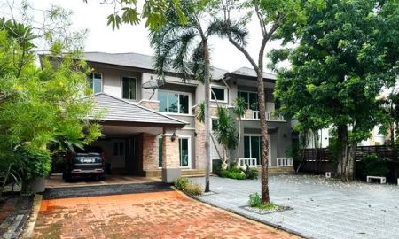 ให้เช่าบ้าน - ให้เช่า] หมู่บ้าน ณุศาสิริ บางนา / 3 ห้องนอน 4 ห้องน้ำ / 173 ตรว. 400 ตรม. **70,000**