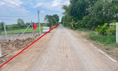 ขายที่ดิน - ที่ติดถนนลาดยาง 100วา 3.9แสน฿ คลอง12หนองเสือ ในชุมชน o86-3ol-6l6l