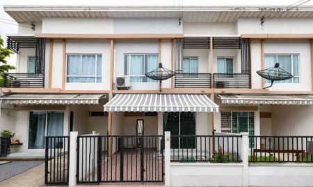 ขายทาวน์เฮาส์ - โครงการพลีโน่ ปิ่นเกล้า-ราชพฤกษ์ ถนนบางกรวย-จงถนอม บางกรวย บ้านราคาพิเศษ ราคาต่ำกว่าประเมินของธนาคาร พร้อมพิจารณาทุกข้อเสนอ