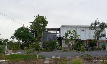ขายบ้าน - ขายบ้านสวนสไตล์โมเดิร์น 1 ไร่ (400 ตร.ว.) อ.เสนา อยุธยา ติดถนน 2 ด้าน พร้อมระบบโซล่าเซลล์ 5 kW + จุดชาร์จ EV