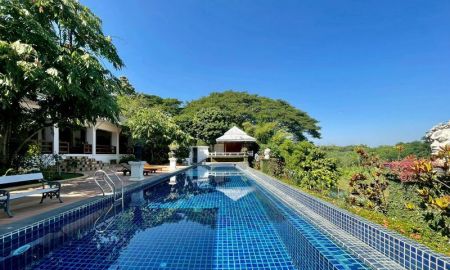 ขายบ้าน - ขายคฤหาสน์ไม้สักทองสุดหรู สไตล์รีสอร์ตส่วนตัว ติดแม่น้ำปิง แม่ริม, เชียงใหม่