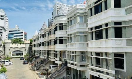 ให้เช่าทาวน์เฮาส์ - ให้เช่าทาวน์โฮม 4 ชั้น สุขุมวิท 31 หมู่บ้านชิชา คาสเทิล ทำเลดีใจกลางอโศก-พร้อมพงษ์ ใกล้ BTS MRT และ มศว