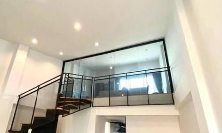 ให้เช่าทาวน์เฮาส์ - ทำเลดีซอยสามัคคี 29! ให้เช่าทาวน์โฮม 3.5 ชั้น Haus Niche แจ้งวัฒนะ ใกล้โรงเรียนนานาชาติ ISB และ Central แจ้งวัฒนะ 3 ห้องนอน 1 ห้องทำงาน