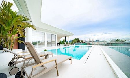 ขายบ้าน - Ultra Luxury Pool Villa Located within Phoenix Gold Golf & Country Club Pattaya, Thailand, usable area 1,159 sq.m., 6 beds. บ้านเดี่ยวอัลตร้าลักชัวรี่