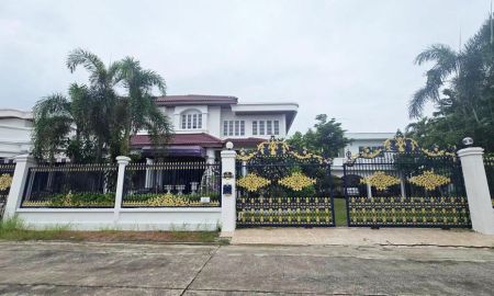 ขายบ้าน - หมู่บ้านชัยพฤกษ์ รามอินทรา ถนนสุขาภิบาล 5 เขตบางเขน บ้านเดี่ยวแปลงมุม 242 ตร.วา 5 ห้องนอน 7 ห้องน้ำ จอดรถ 9 คัน ใกล้รถไฟฟ้าสีชมพู สถานีวัชรพล