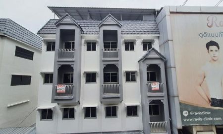 ขายอาคารพาณิชย์ / สำนักงาน - ขายอาคารพาณิชย์ 4 ชั้น 3 คูหา ตีทะลุ หน้าหมู่บ้านราชตฤณมัย เนื้อที่ 66 ตร.ว. ติดBTS สถานีพหลโยธิน 59