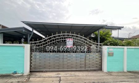 ขายบ้าน - ด่วน! ขายบ้านเดี่ยว 2 ชั้น ทำเลกรุงเทพ-นนท์ 3 หลังใหญ่ 100 ตร.ว. ตกแต่งใหม่พร้อมอยู่ ลดพิเศษสุดๆ เพียง 12 ล้านบาทเท่านั้น!
