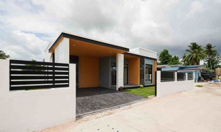 ขายบ้าน - ขายบ้านเดี่ยวสไตล์โมเดิร์น 3 ห้องนอน โซนวัดญาณ นาจอมเทียน